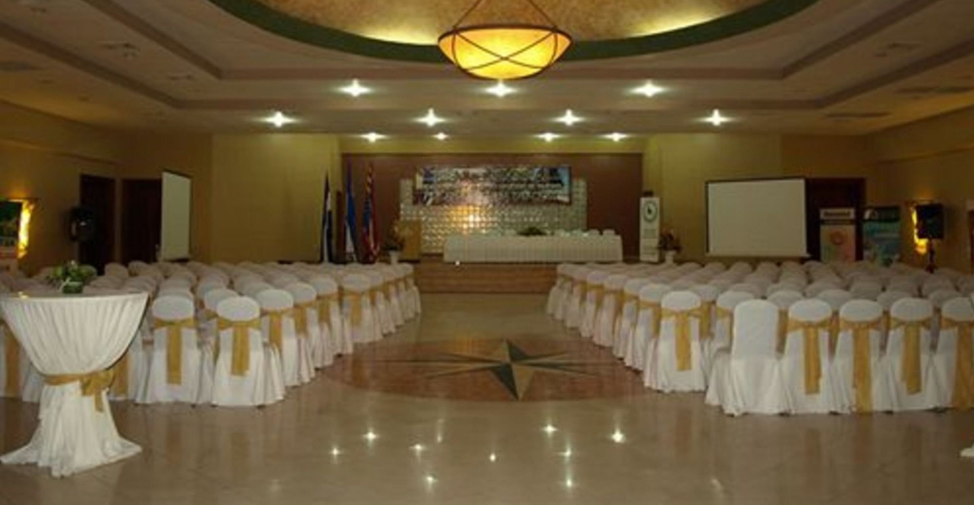 Hotel Quinta Real La Ceiba Ngoại thất bức ảnh